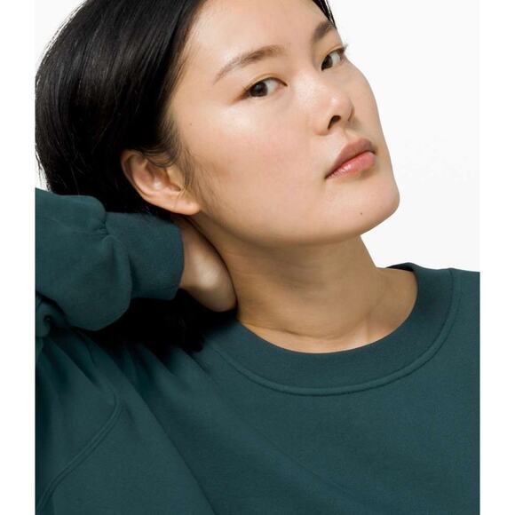 Lululemon Perfectly Oversized Crewneck Sweatshirt in Submarine, Size Medium - Picture 3 of 9